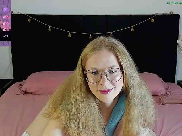 CatmintLush webcam