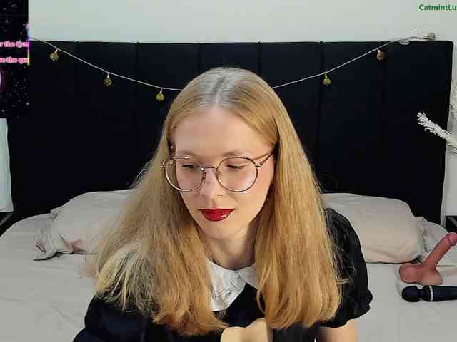 CatmintLush webcam