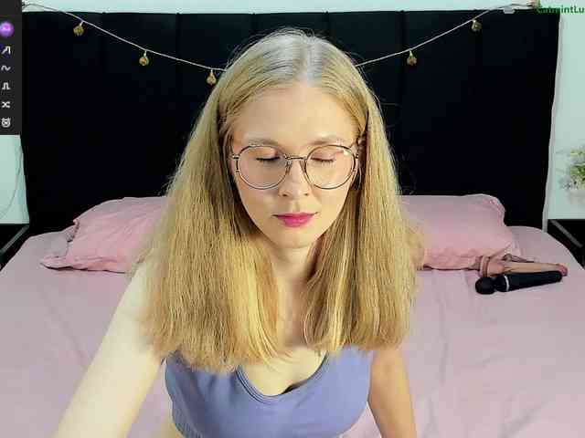 CatmintLush webcam