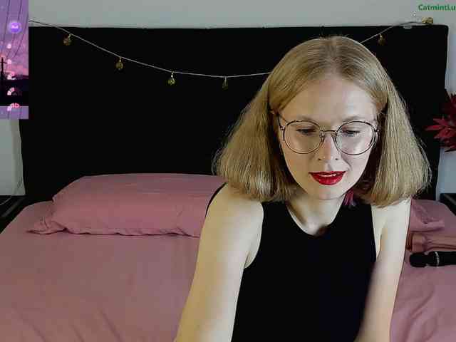 CatmintLush webcam