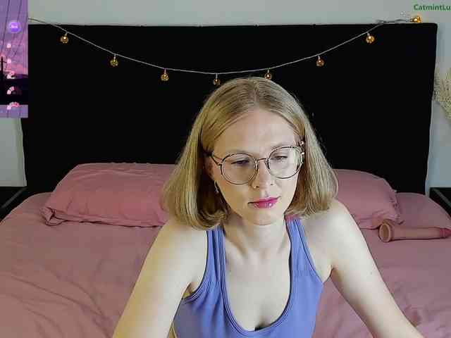 CatmintLush webcam