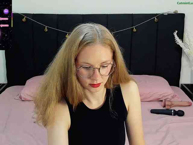 CatmintLush webcam
