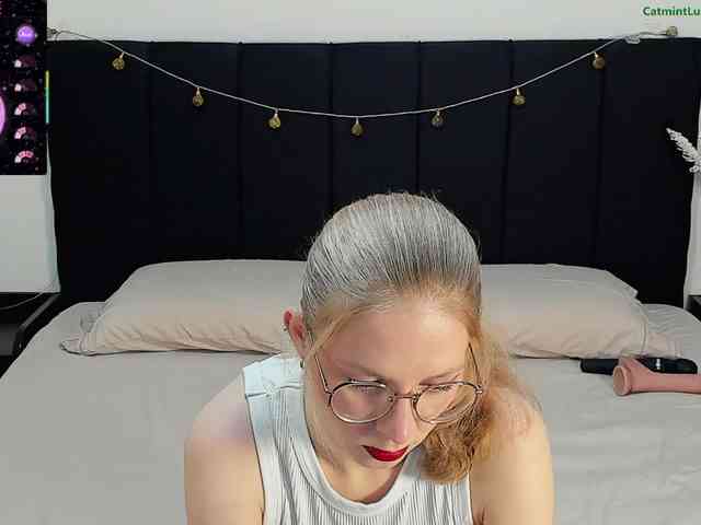 CatmintLush webcam