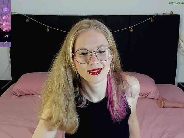 CatmintLush webcam