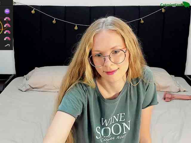 CatmintLush webcam