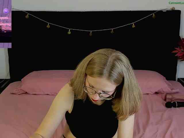 CatmintLush webcam
