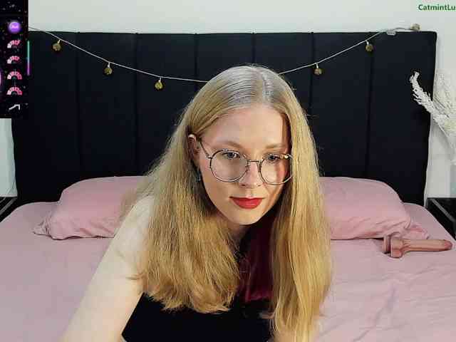 CatmintLush webcam