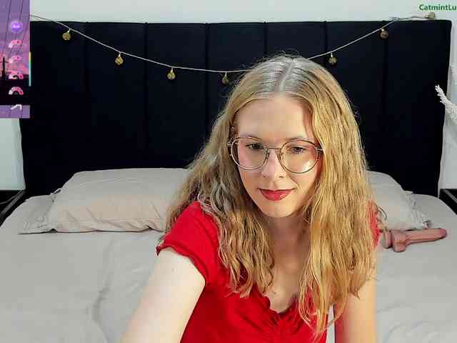 CatmintLush webcam