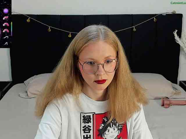 CatmintLush webcam
