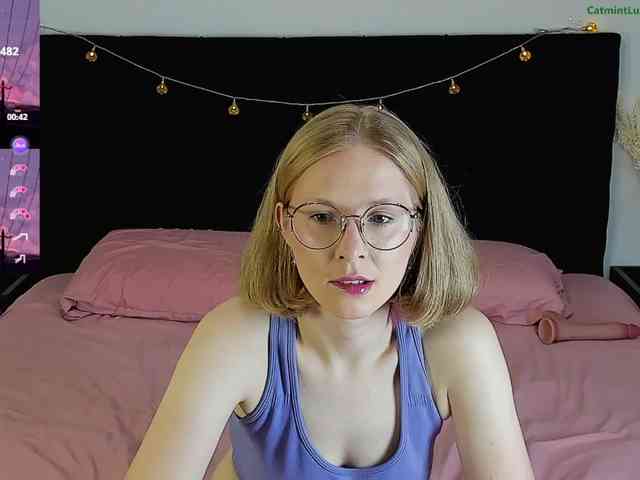 CatmintLush webcam