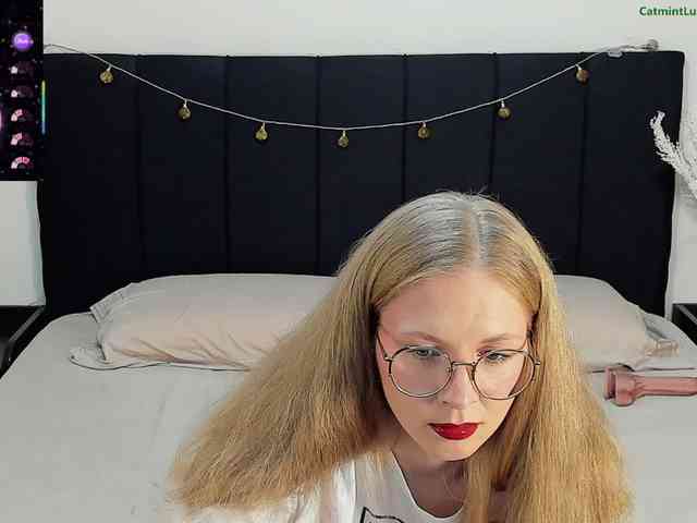 CatmintLush webcam