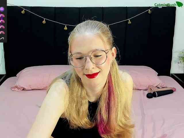 CatmintLush webcam