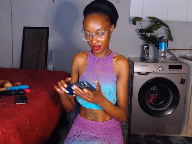 Sexybellaa22, live now on BongaCams