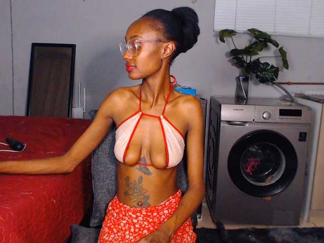 Sexybellaa22 live cam preview