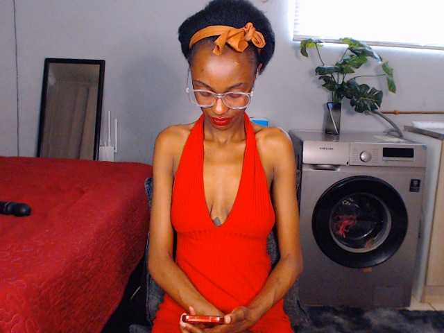 Sexybellaa22 live cam on BongaCams