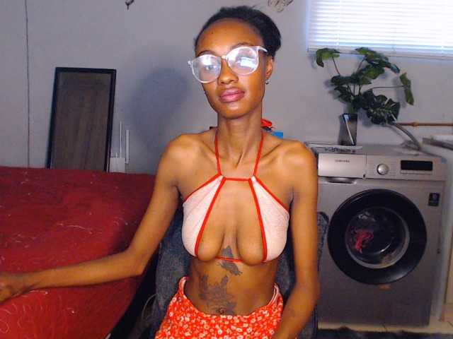 Sexybellaa22 live cam preview