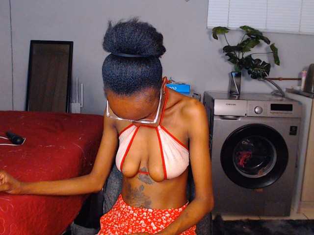 Sexybellaa22 live cam preview