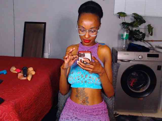 Sexybellaa22