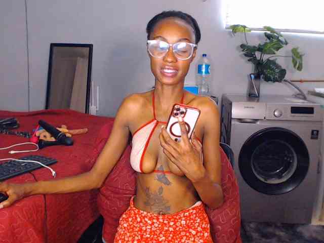 Sexybellaa22