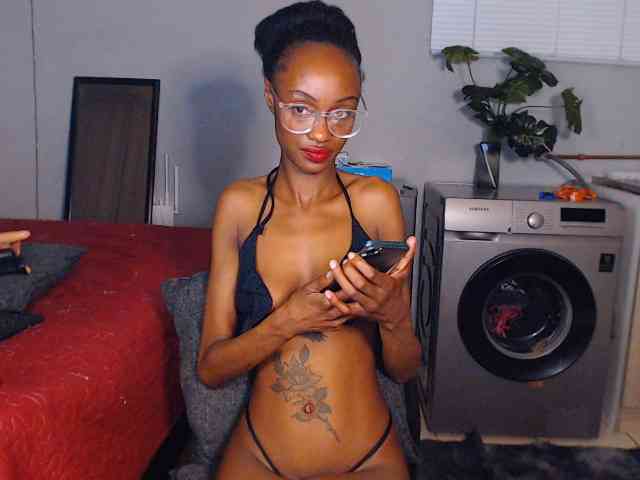 Sexybellaa22