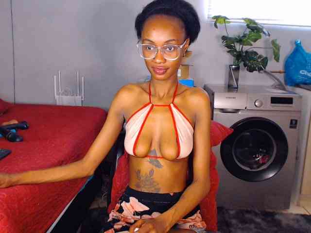 Sexybellaa22