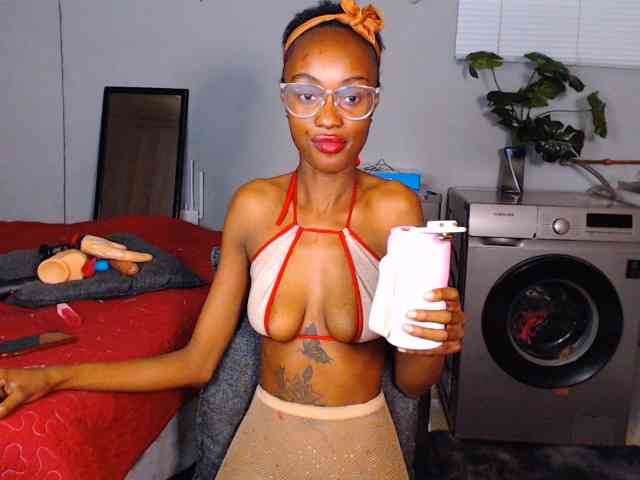 Sexybellaa22