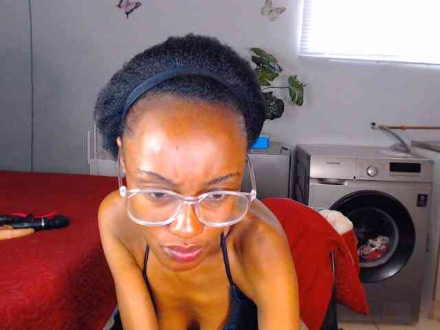 Sexybellaa22
