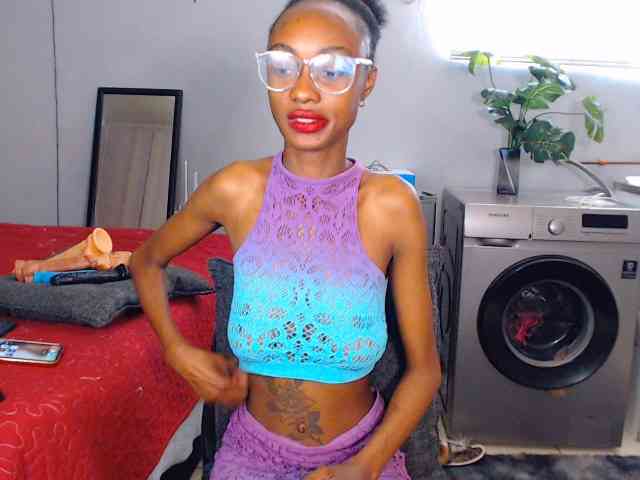 Sexybellaa22