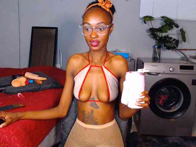Sexybellaa22