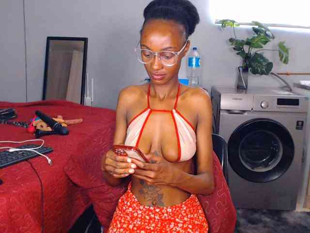 Sexybellaa22