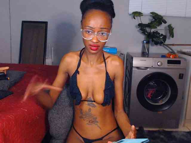 Sexybellaa22