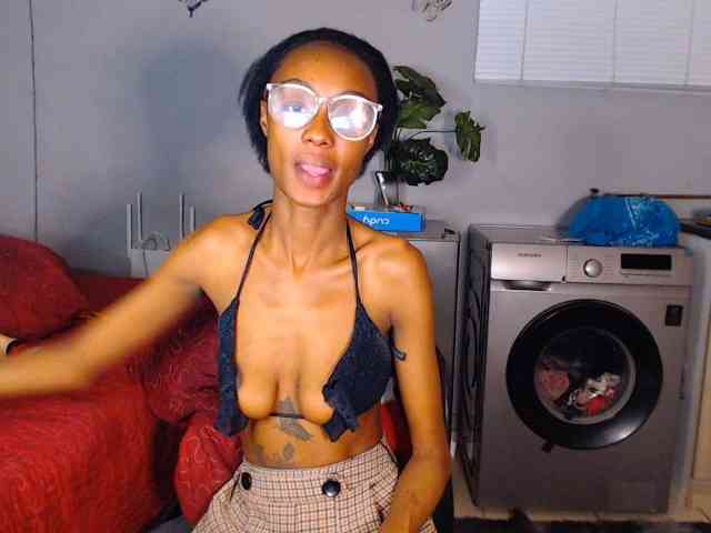 Sexybellaa22