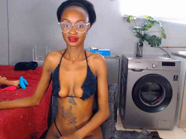 Sexybellaa22