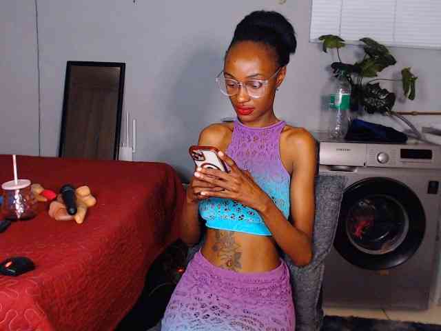 Sexybellaa22
