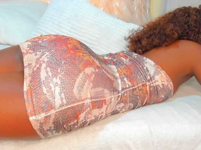 Squirtmaa008 live webcam show