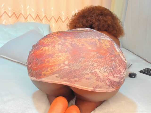 Squirtmaa008 live cam on BongaCams