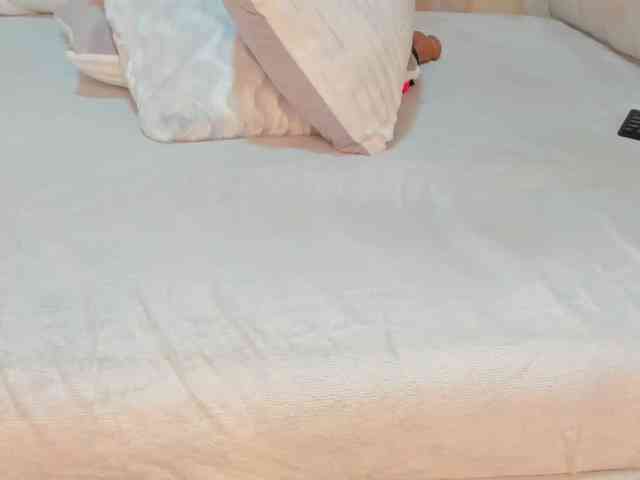 Squirtmaa008 webcam