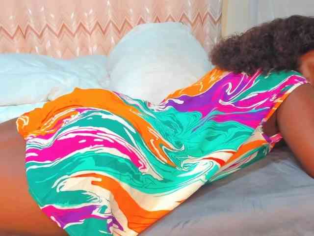 Squirtmaa008 webcam