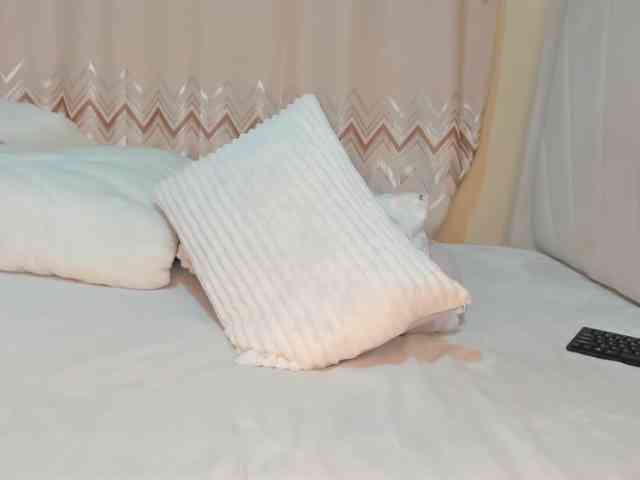 Squirtmaa008 webcam