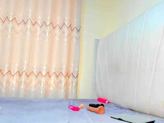 Squirtmaa008 webcam