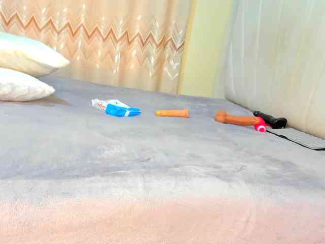 Squirtmaa008 webcam