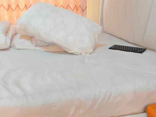 Squirtmaa008 webcam