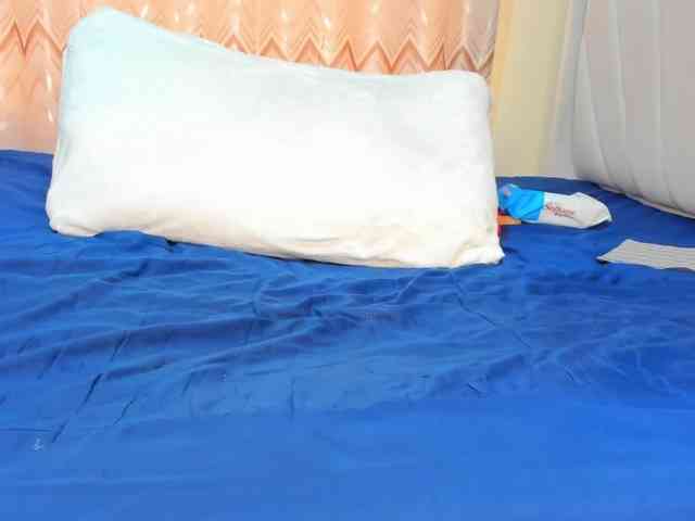 Squirtmaa008 webcam