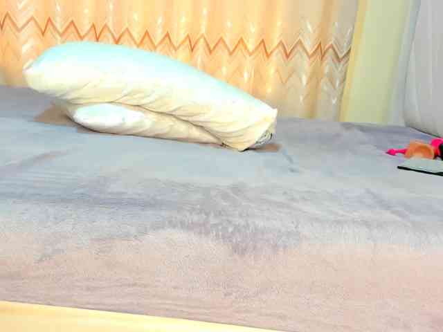 Squirtmaa008 webcam
