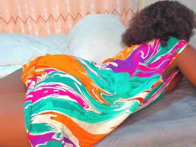 Squirtmaa008 webcam