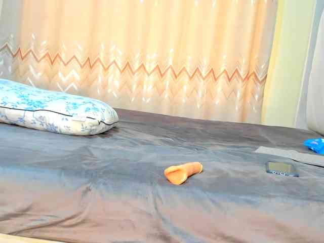 Squirtmaa008 webcam