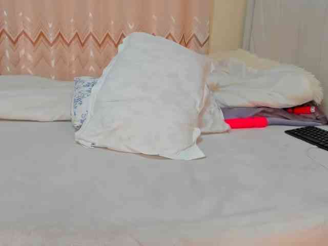 Squirtmaa008 webcam
