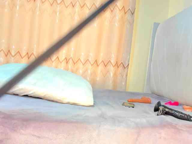 Squirtmaa008 webcam
