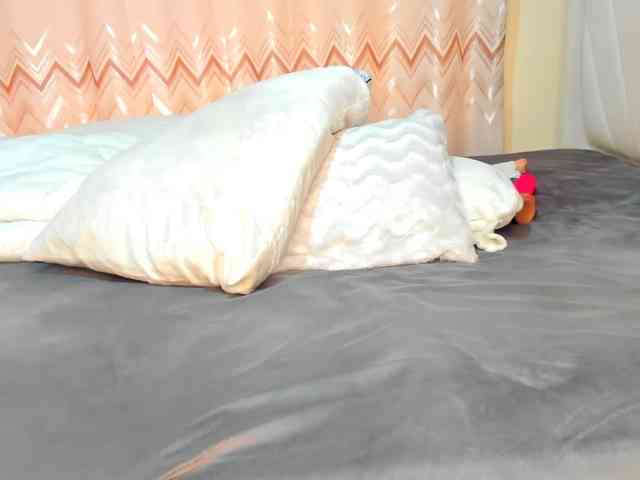 Squirtmaa008 webcam
