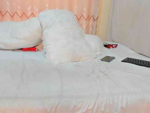 Squirtmaa008 webcam
